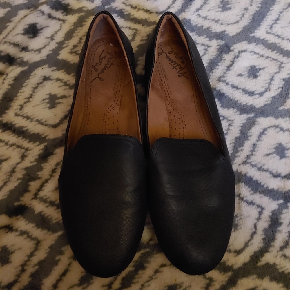 Natural Soul Black "Alexis" Loafers